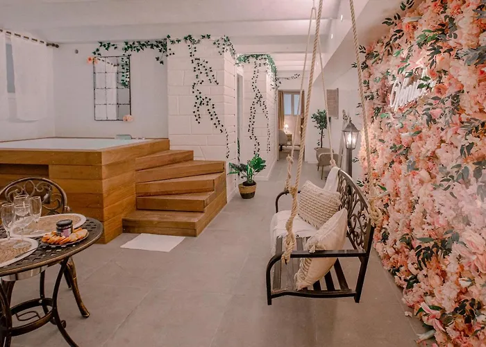 Appartamento Romantique Avec Jacuzzi - Hypercentre, Comédie *